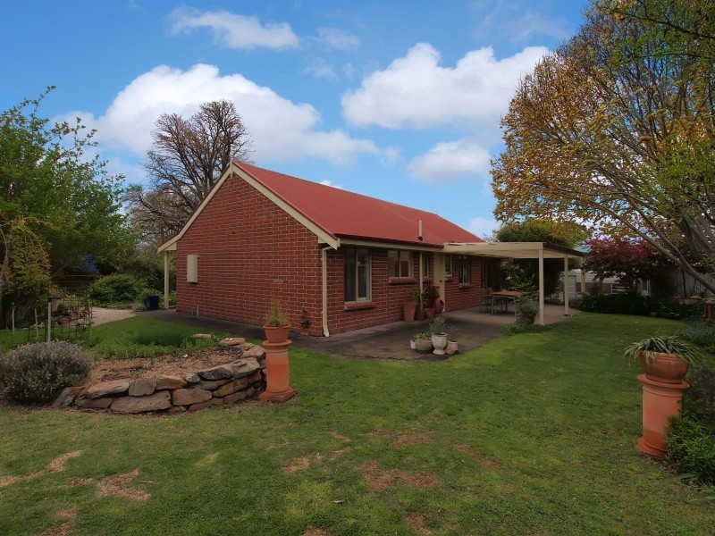 10 John Street, Oakbank SA 5243