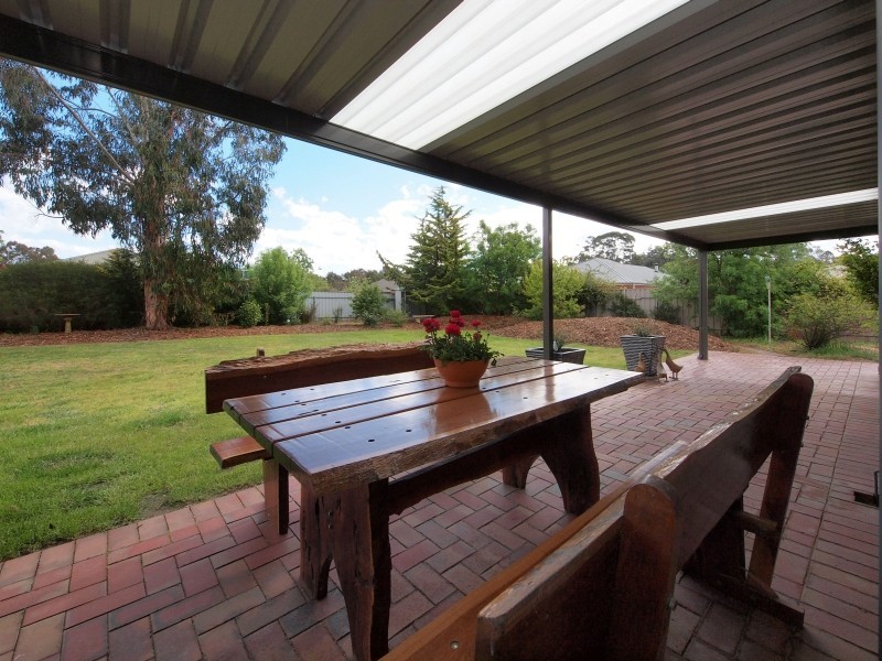 13 Oakwood Road, Oakbank SA 5243