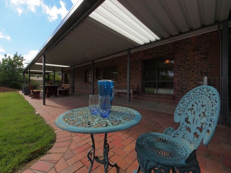 13 Oakwood Road, Oakbank SA 5243