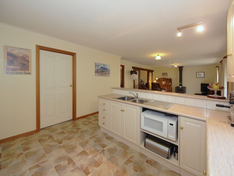 27 Leamington Road, Aldgate SA 5154