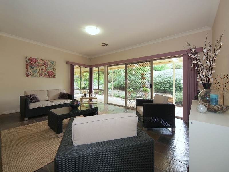 20 Duncan Crescent, Mount Barker SA 5251