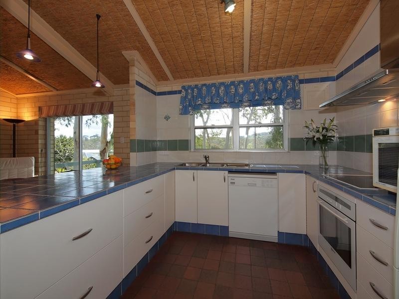 2 Glebe Rd, Balhannah SA 5242