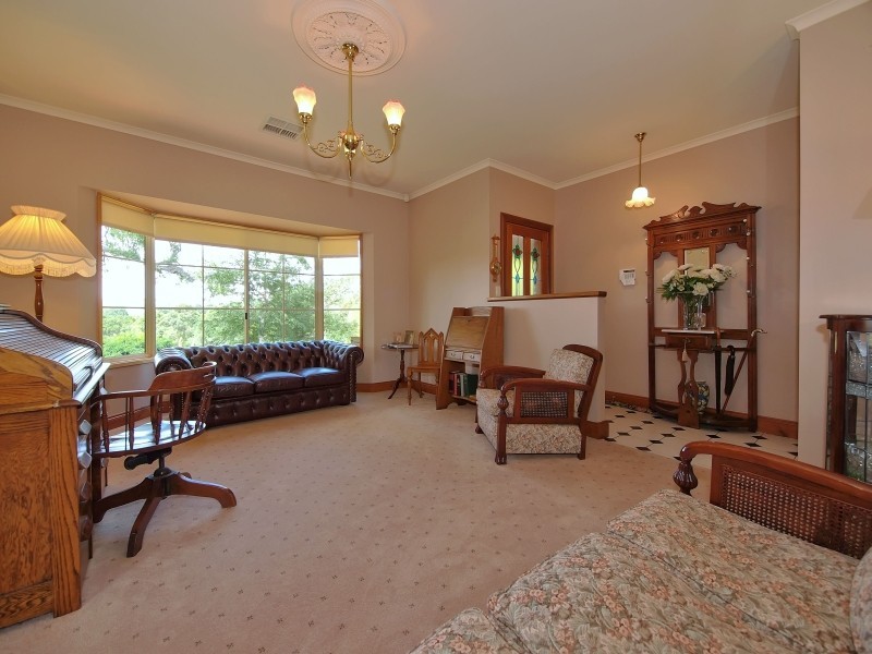 8 Alan Street, Gumeracha SA 5233