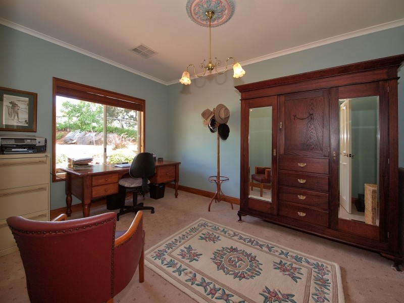 8 Alan Street, Gumeracha SA 5233