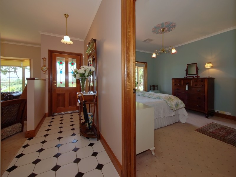 8 Alan Street, Gumeracha SA 5233