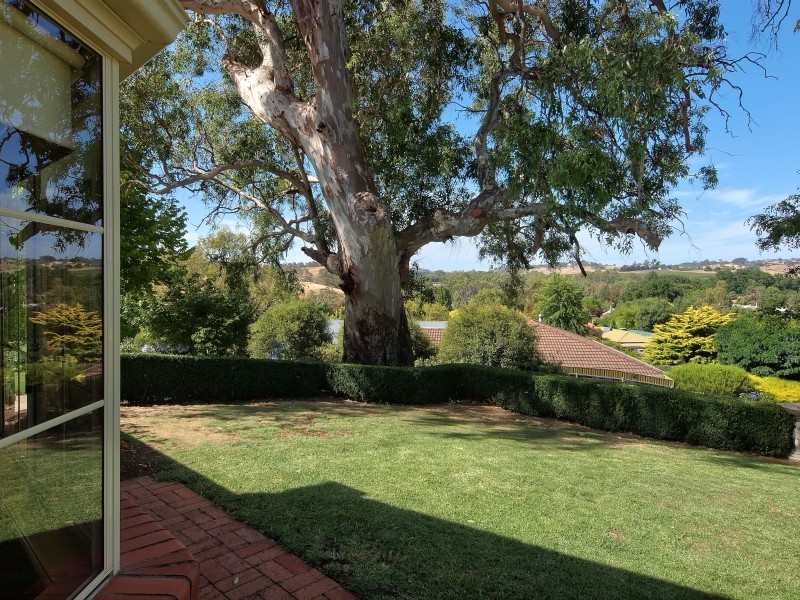 8 Alan Street, Gumeracha SA 5233