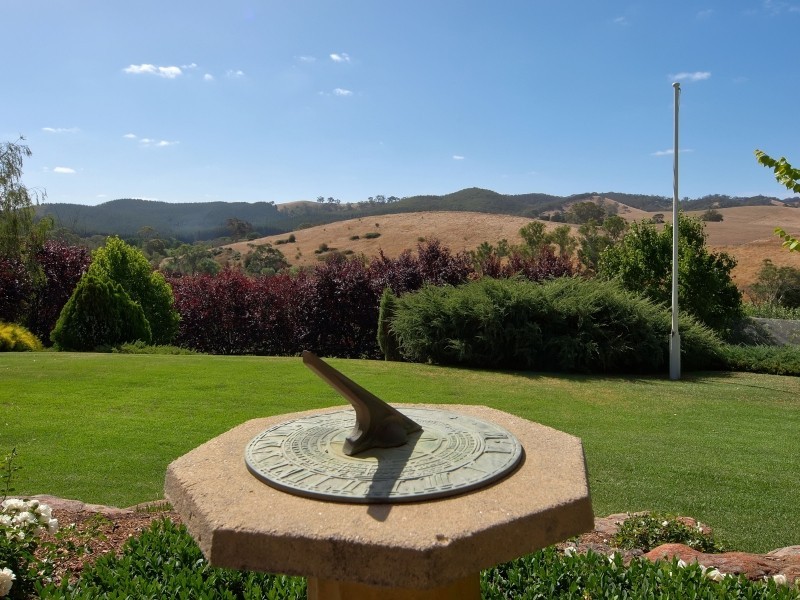 8 Alan Street, Gumeracha SA 5233