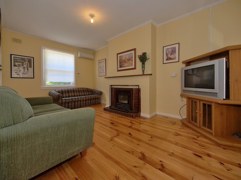 26 Weld Crescent, Mount Barker SA 5251