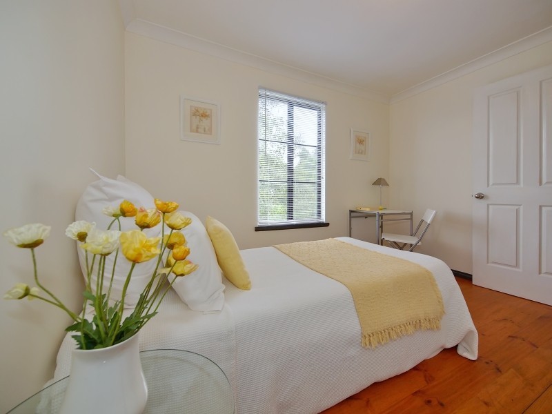 17 Fern Hill Road, Bridgewater SA 5155