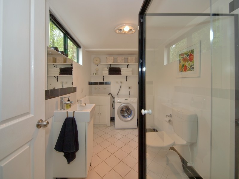 17 Fern Hill Road, Bridgewater SA 5155