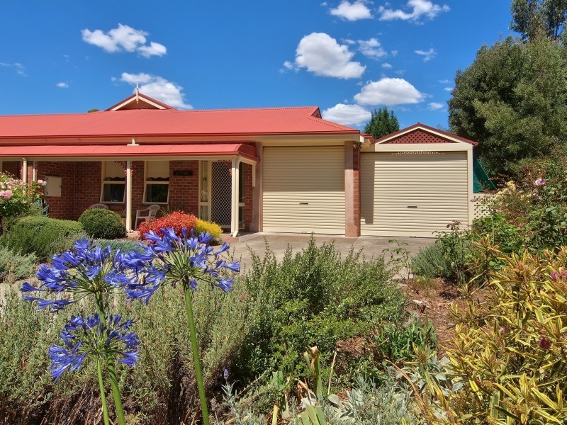 2/23 Oak Drive, Oakbank SA 5243