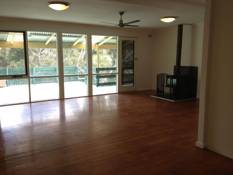 16 Luck Street, Macclesfield SA 5153