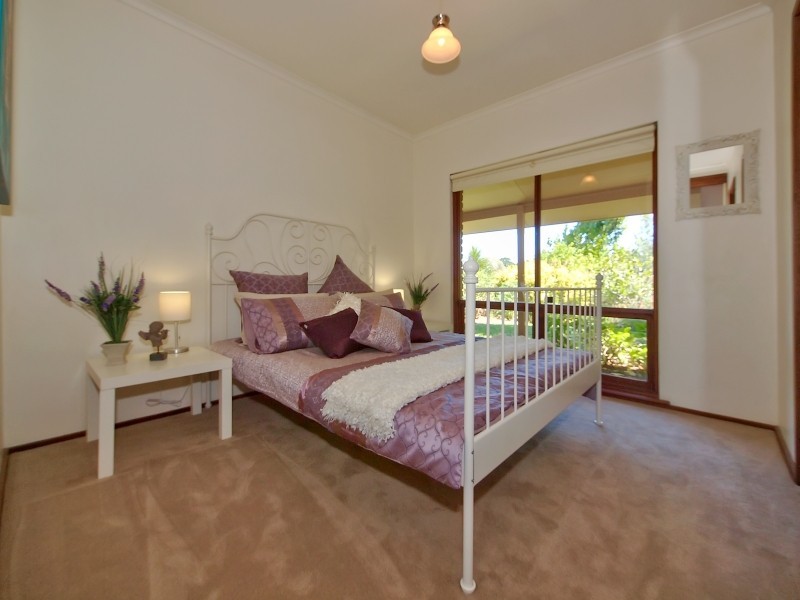 20 Bollen Road, Mount Barker SA 5251