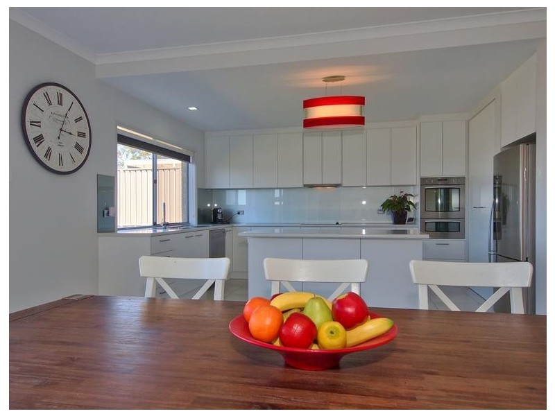 10 Barzona Street, Mount Barker SA 5251