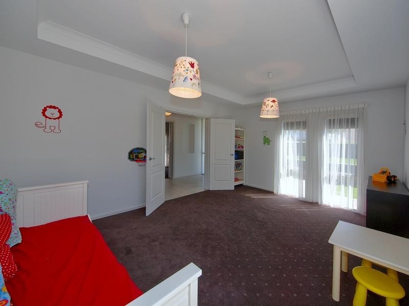 10 Barzona Street, Mount Barker SA 5251