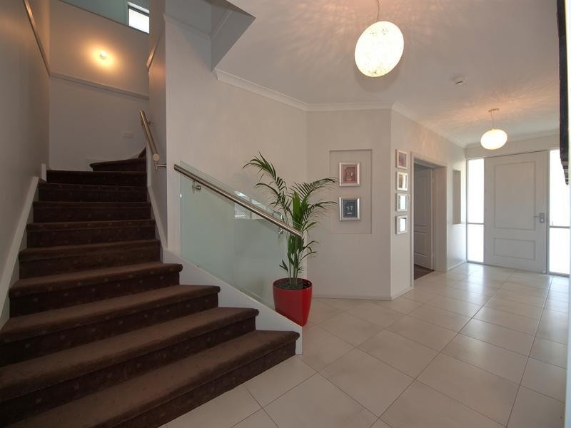 10 Barzona Street, Mount Barker SA 5251