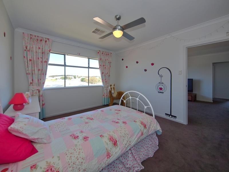 10 Barzona Street, Mount Barker SA 5251