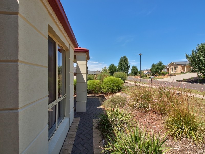 30 Melville Street, Mount Barker SA 5251
