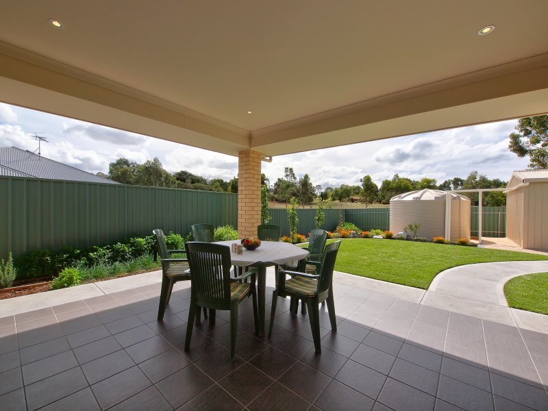 5 Tara Court, Littlehampton SA 5250