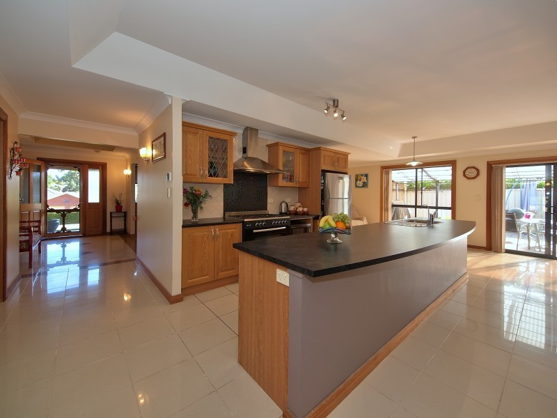 37 St Marks Drive, Woodside SA 5244