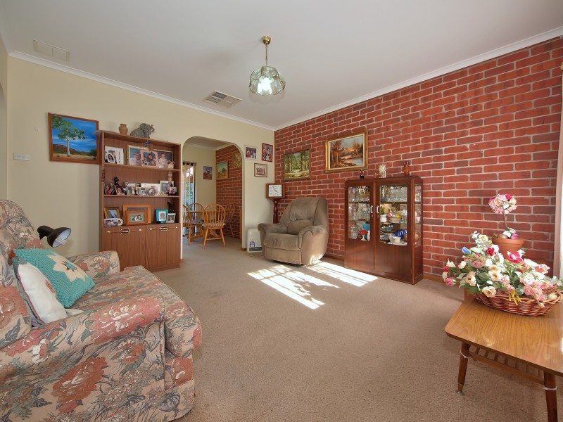 1/4 Margaret Street, Woodside SA 5244