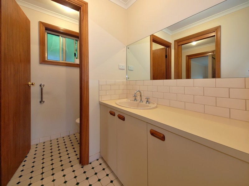 15a Knott Street, Mount Barker SA 5251