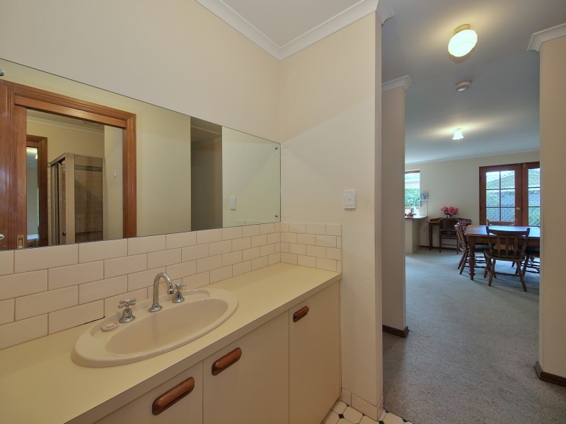 15a Knott Street, Mount Barker SA 5251