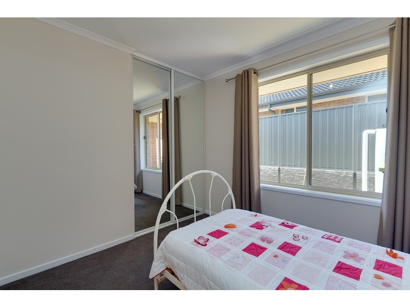 16 Carlson Street, Mount Barker SA 5251
