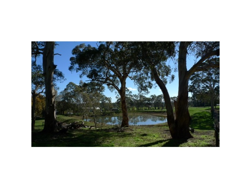 5 Greenhills Road, Meadows SA 5201