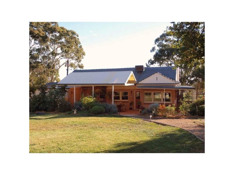 5 Greenhills Road, Meadows SA 5201