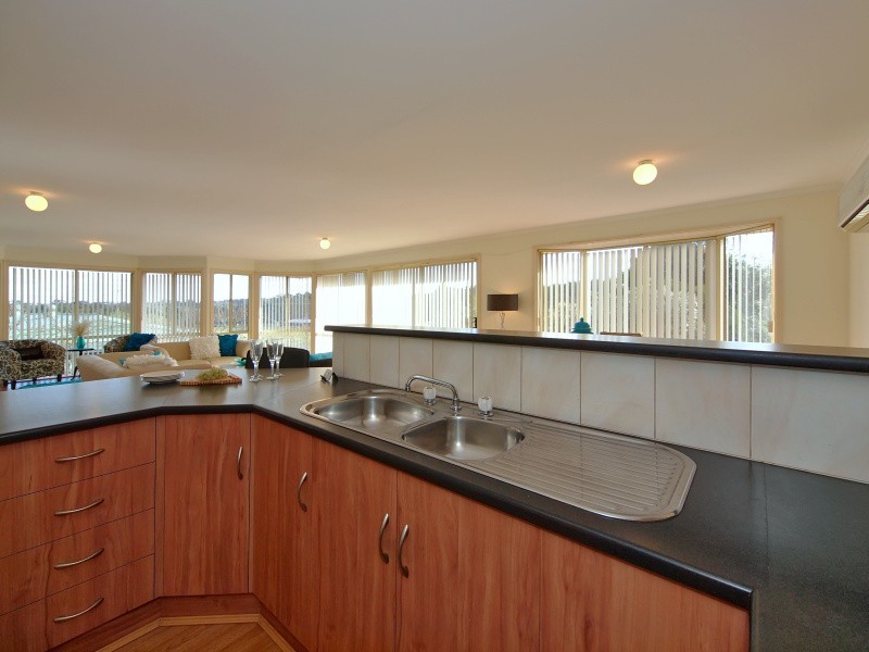4 Golf Links Road, Lobethal SA 5241