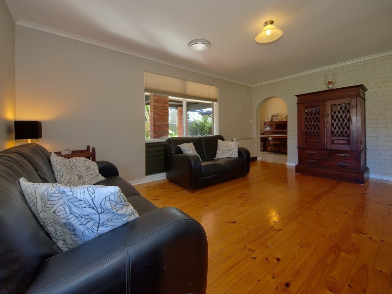 27 English Street, Hahndorf SA 5245
