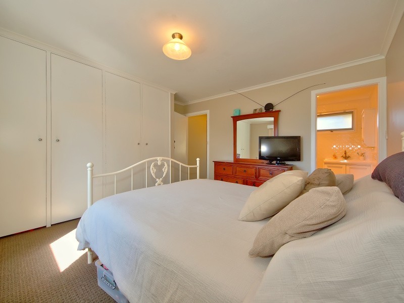27 English Street, Hahndorf SA 5245