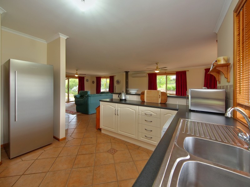 3 Yaktanga Way, Mount Barker SA 5251