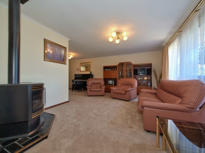 22 Chapman Crescent, Mount Barker SA 5251