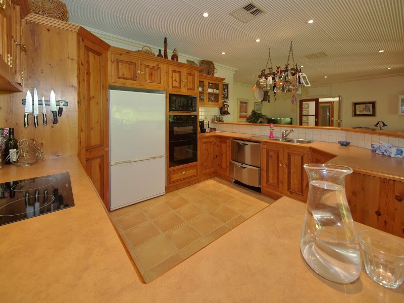 14 Dalton Avenue, Aldgate SA 5154