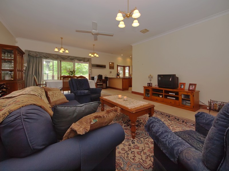 7 Third Avenue, Bridgewater SA 5155