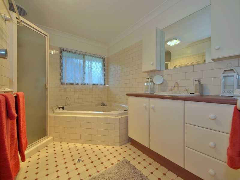 28 Bartholomew Avenue, Lobethal SA 5241