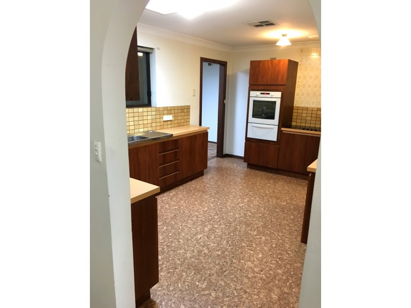 14 Carawa Avenue, Balhannah SA 5242