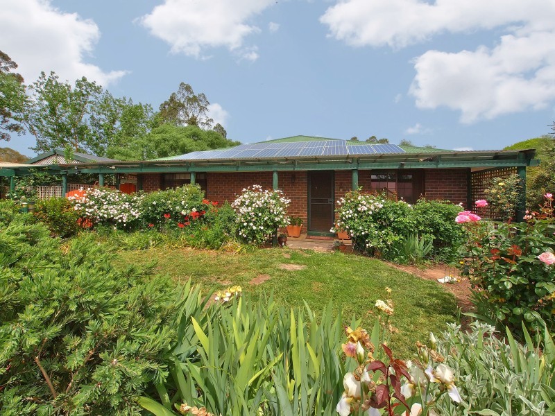 12 Braun Drive, Hahndorf SA 5245