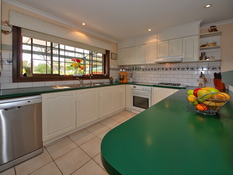 12 Braun Drive, Hahndorf SA 5245