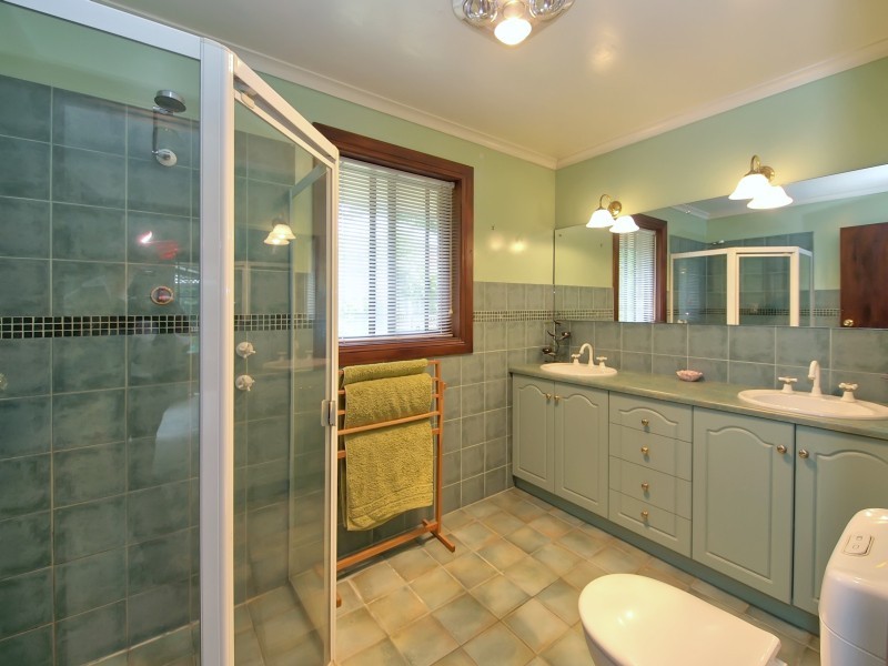 12 Braun Drive, Hahndorf SA 5245