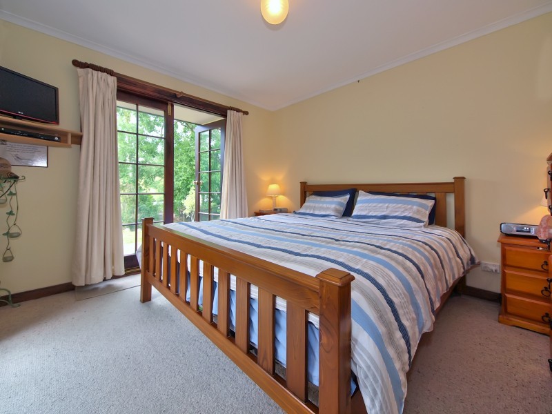12 Braun Drive, Hahndorf SA 5245