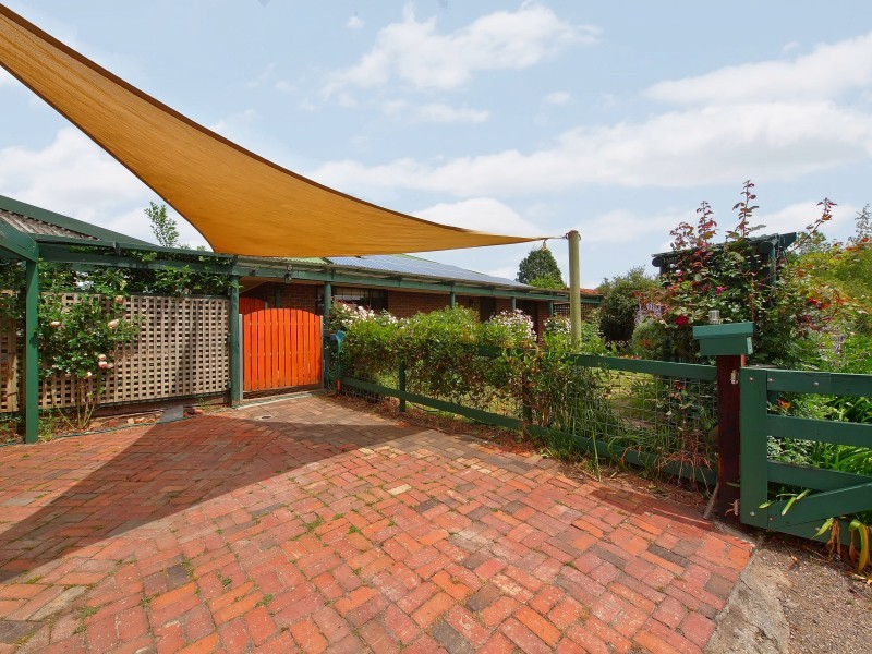 12 Braun Drive, Hahndorf SA 5245