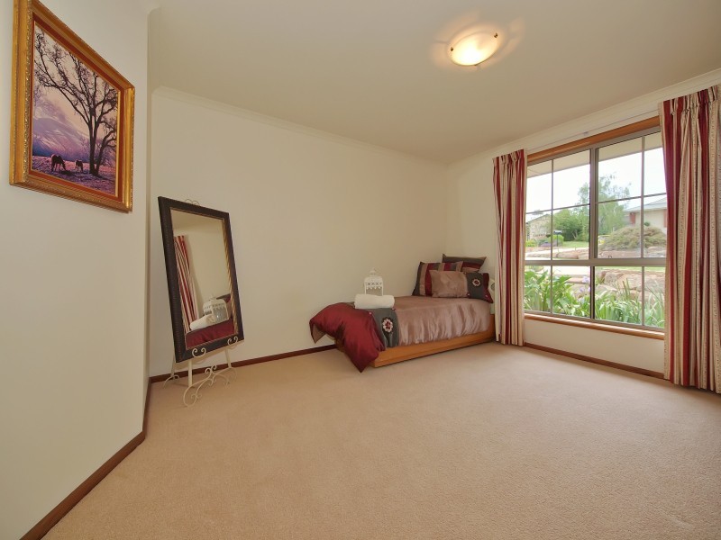 5 Ibis Court, Mount Barker SA 5251