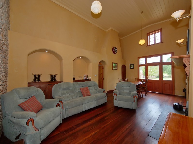 204 Newman Road, Charleston SA 5244