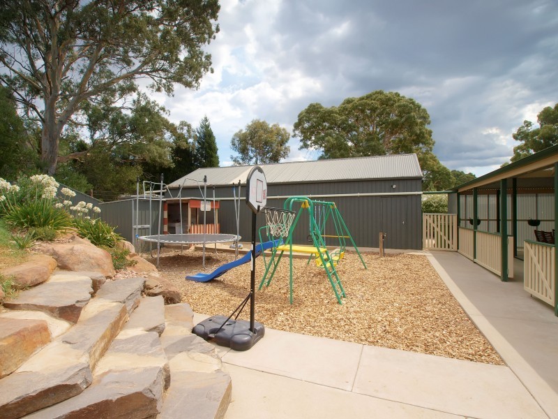 7 Crystal Court, Mount Barker SA 5251