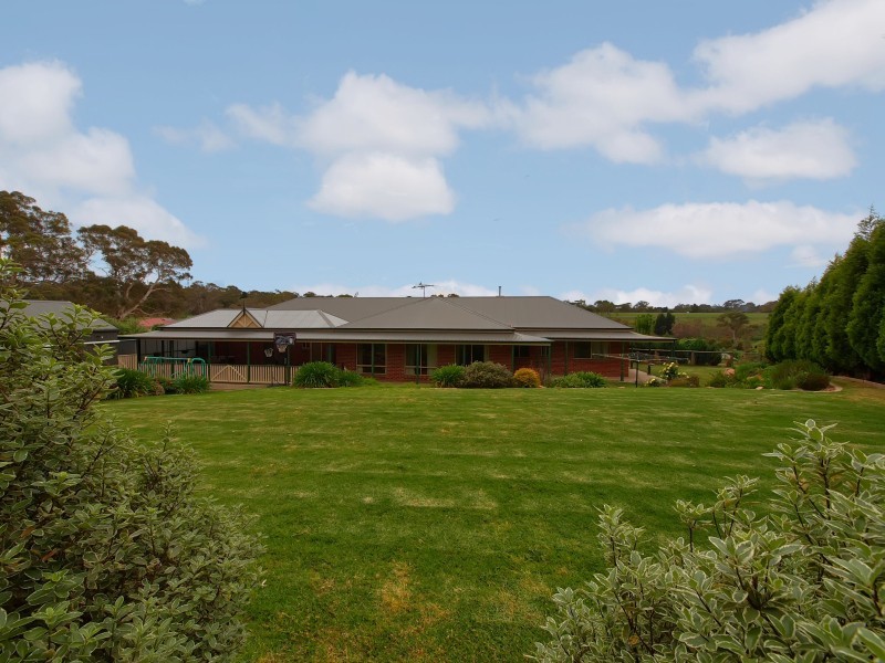 7 Crystal Court, Mount Barker SA 5251