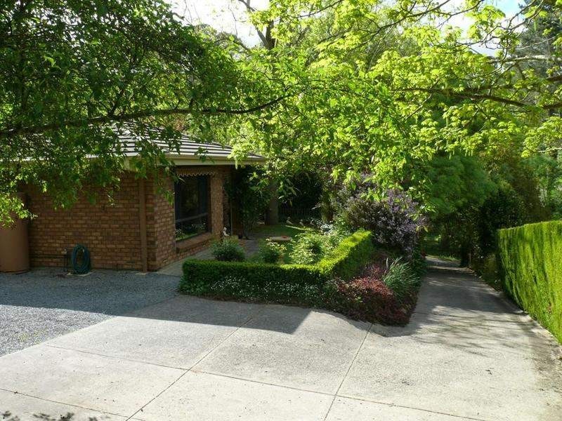 7 Devon Avenue, Stirling SA 5152