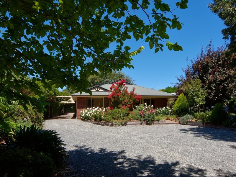 82 Onkaparinga Valley Road, Charleston SA 5244